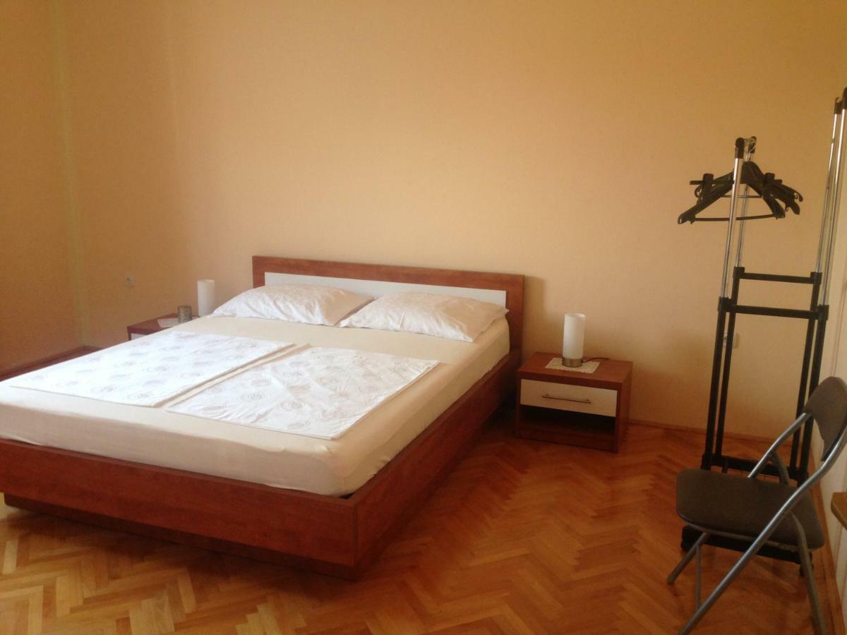 Apartment Sunny Jukic With Sea View